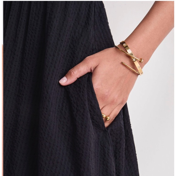 Vineyard Vines Seersucker Black Maxi Dress - Picture 6 of 16